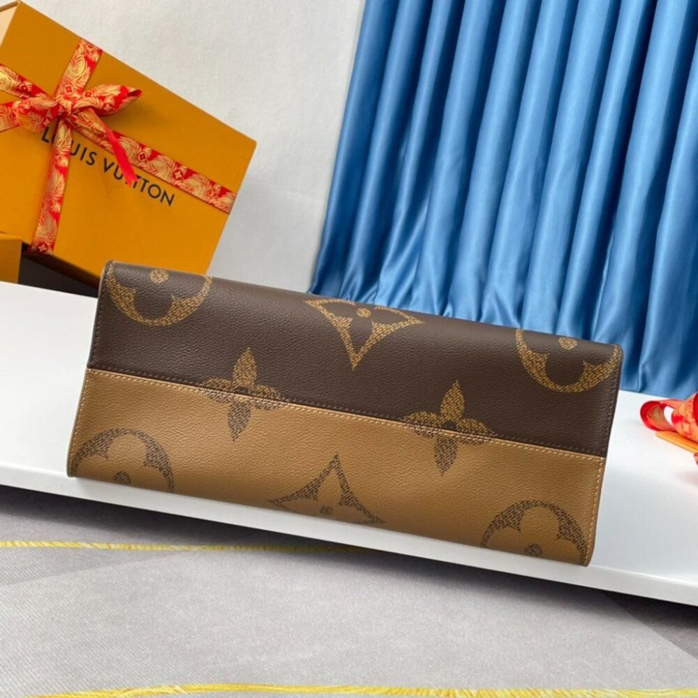 AUTHENTIC Louis Vuitton ONTHEGO bag MM - Picture 6 of 7